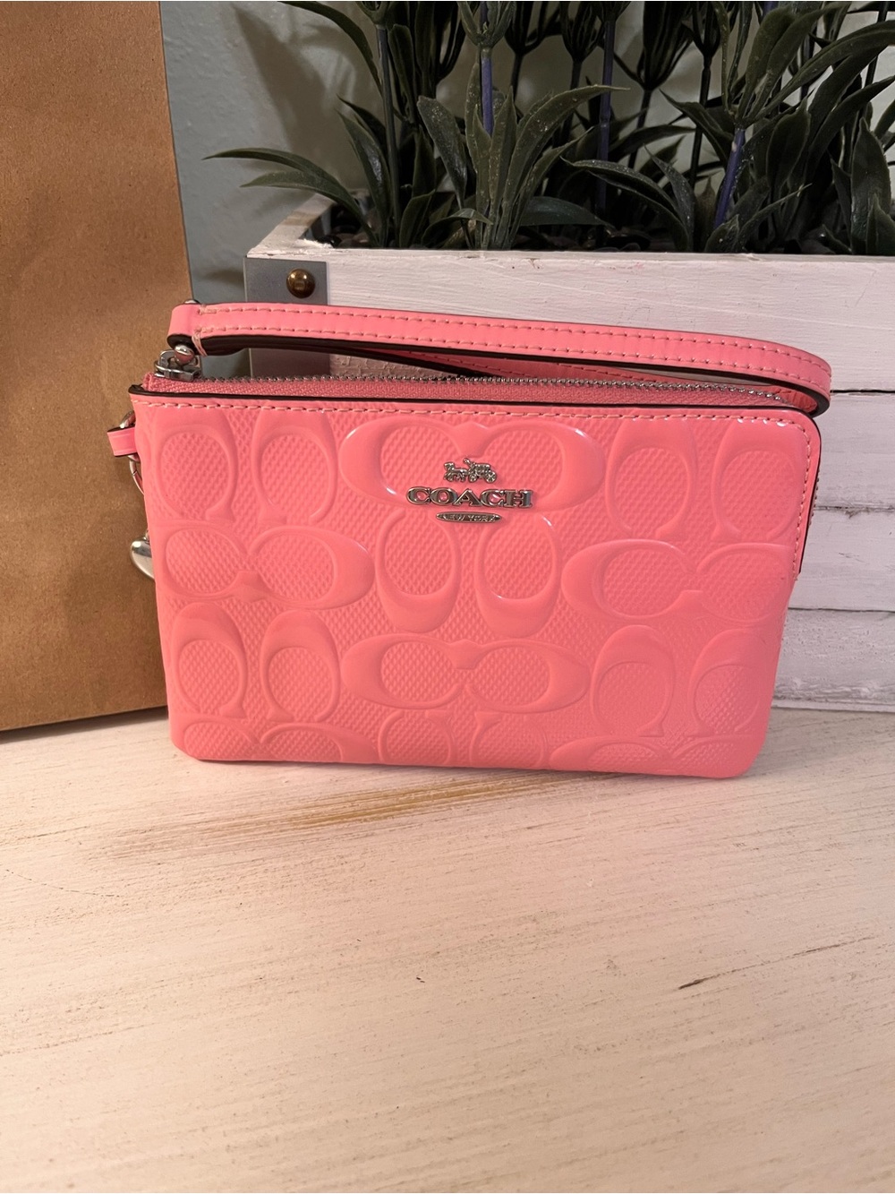 Coach Pink Corner Zip Wristlet Debossed Signature Leather NWOT
